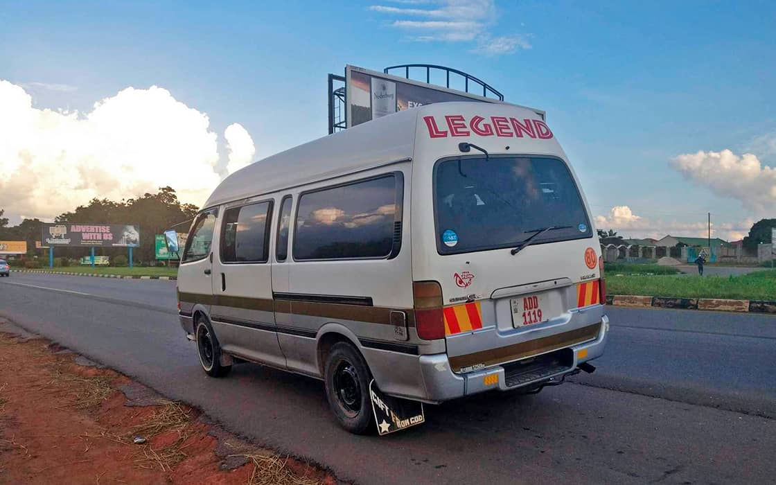 News: Minibus fahren in Sambia