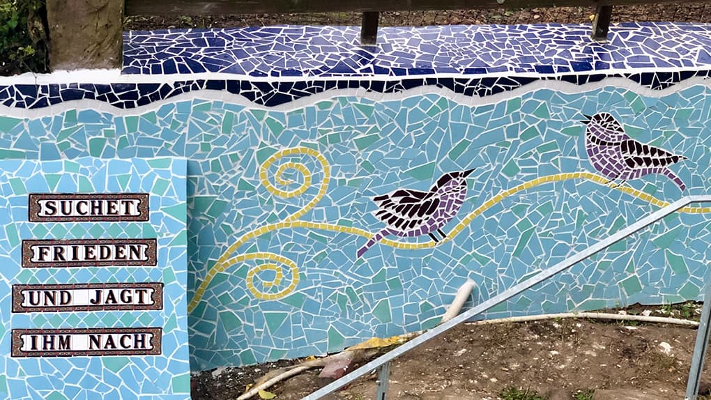 Mosaikwand bei den Hoffnungshäusern in Bad Liebenzell