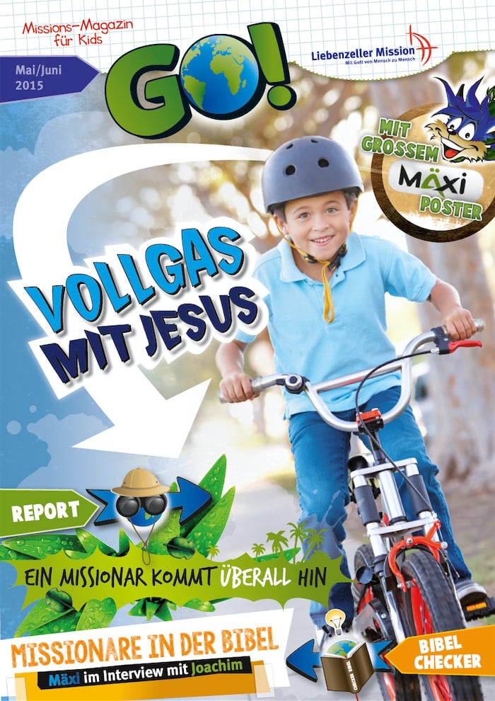 Ein lächelnder Junge, der einen Helm trägt, fährt auf einem bunten, kinderfreundlichen Cover eines christlichen Magazins Fahrrad.