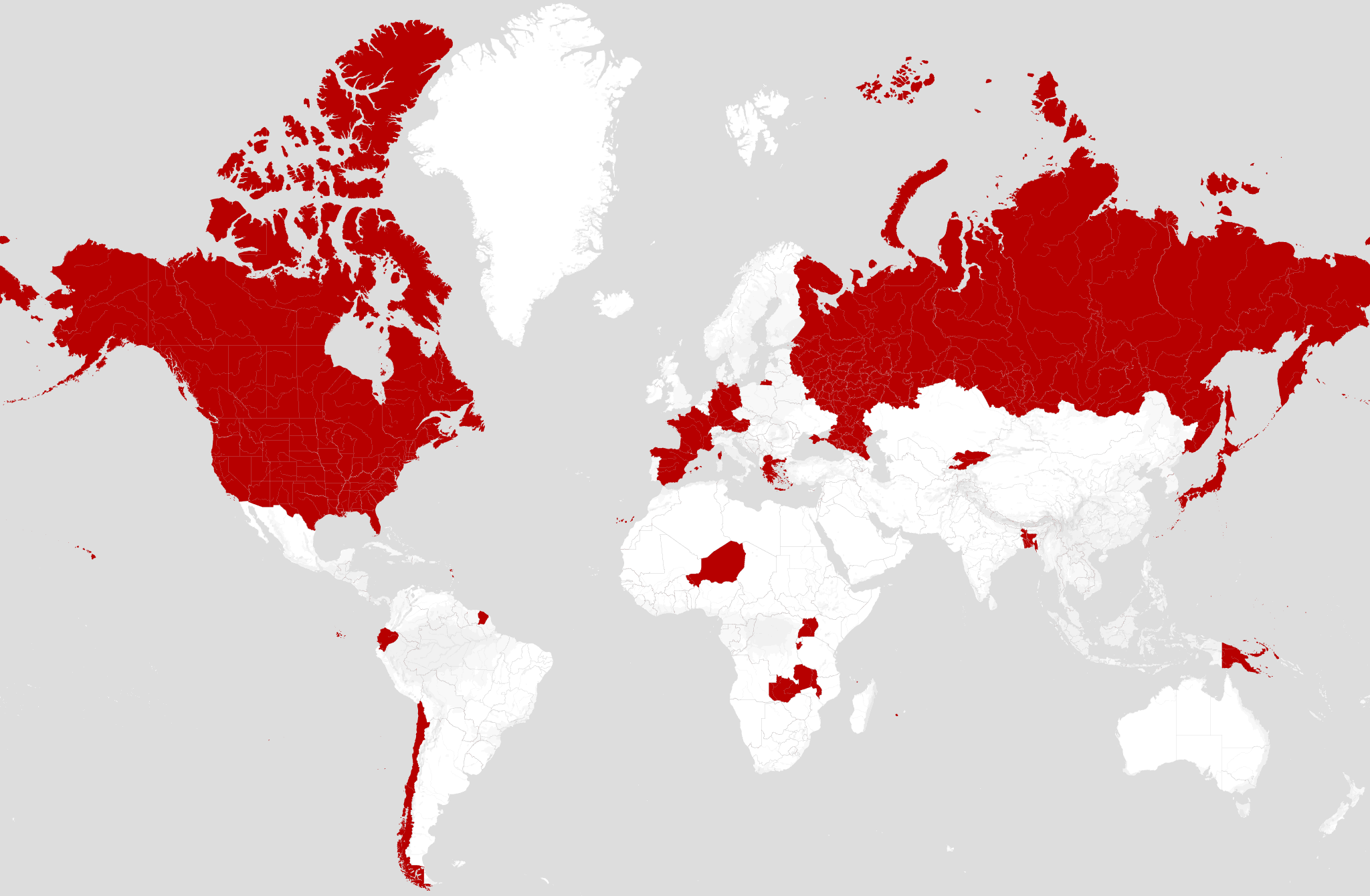 Weltkarte mit rot hervorgehobenen Ländern, wobei die meisten Länder Europas, Nordamerikas und Teile Asiens rot schattiert sind.