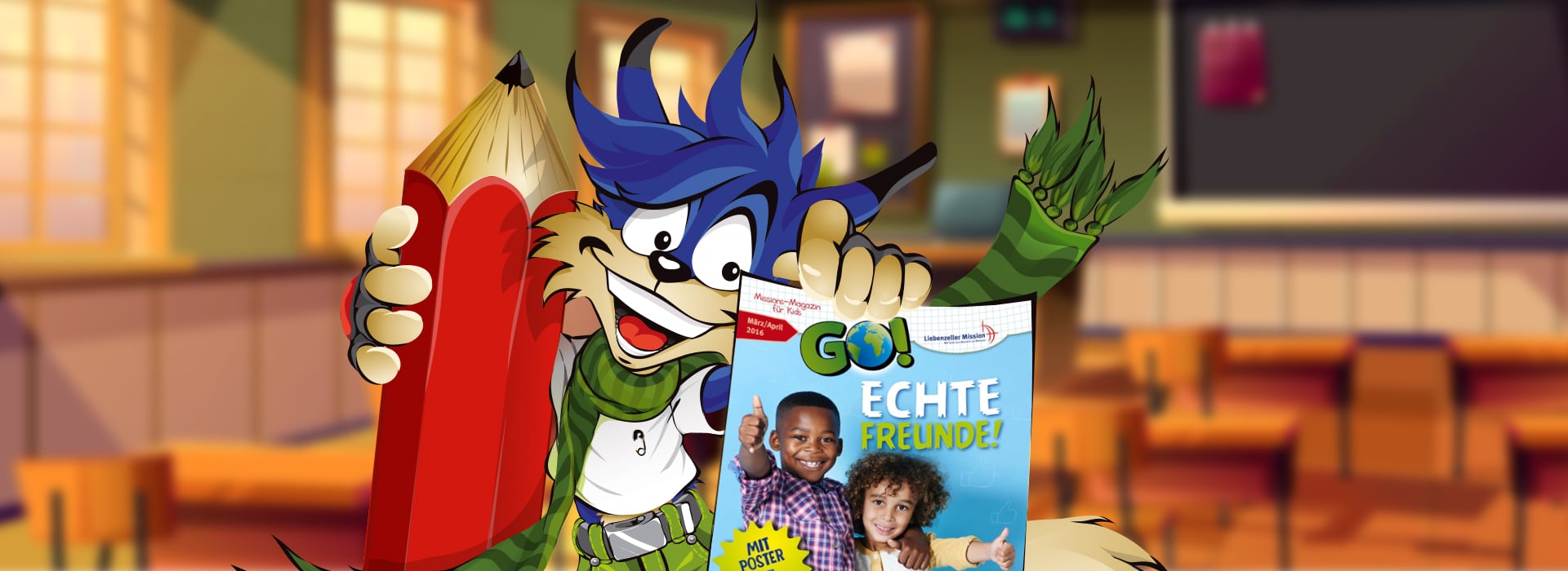 Ein Comic-Wolf, der einen großen roten Bleistift und eine Zeitschrift in der Hand hält, auf der zwei lächelnde Kinder in einem Klassenzimmer zu sehen sind.