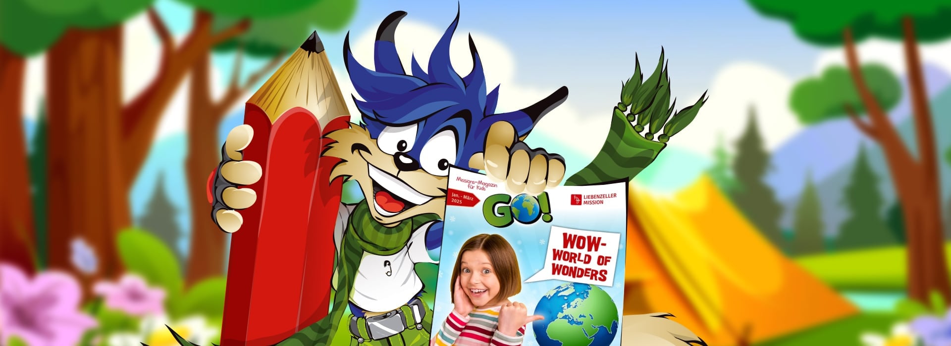 Ein Cartoon-Wolf, der einen großen roten Bleistift und ein Kinderlehrbuch in der Hand hält, vor der Kulisse eines farbenfrohen Campingplatzes im Freien.