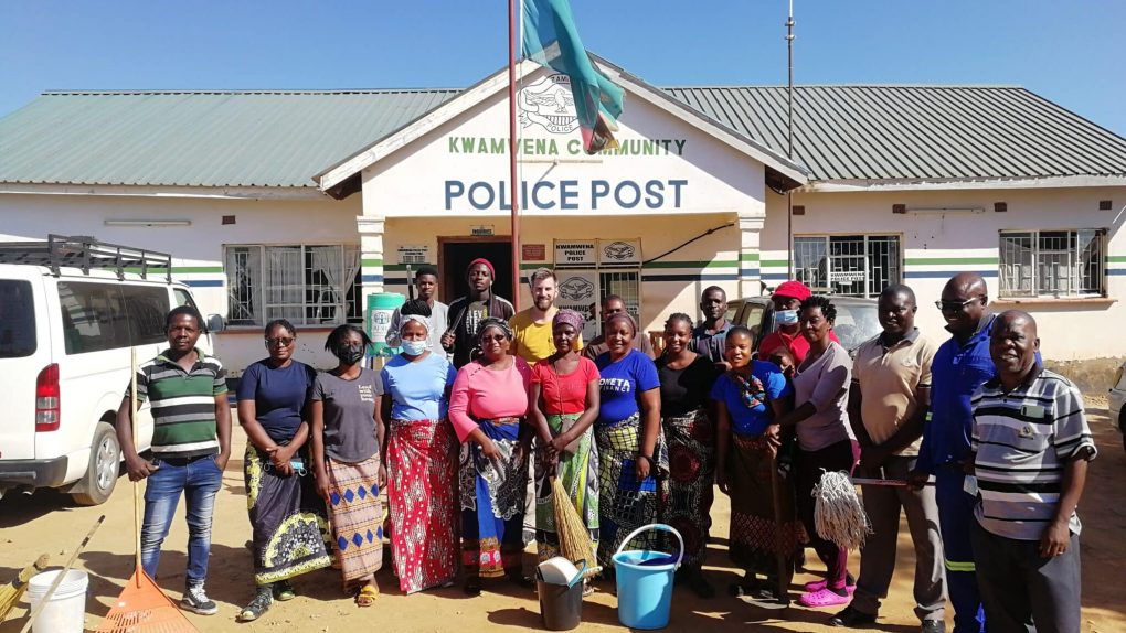 Putzaktion in Sambia
