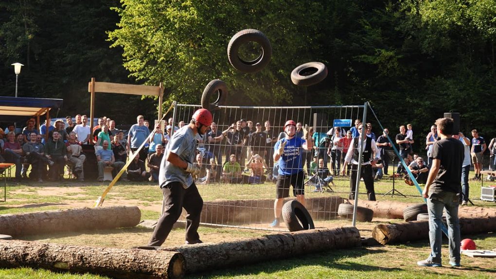 Männeraktionstag Reifenvolleyball