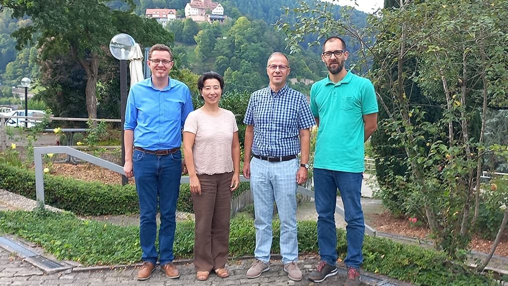 Dave Jarsetz, Prof. Dr. Mihamm Kim-Rauchholz, Dr. Jean-Georges Gantenbein und Samuel Meier (von links nach rechts)