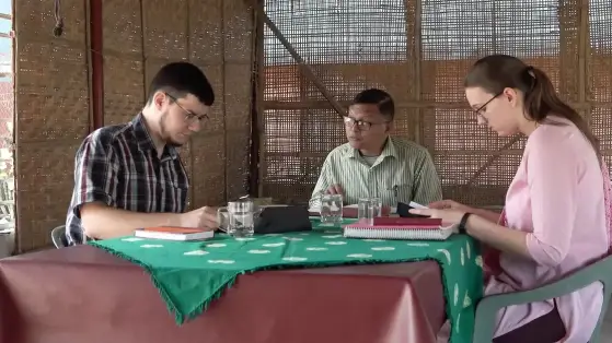 Benedikt und Verena Tschauner: Start in Bangladesch